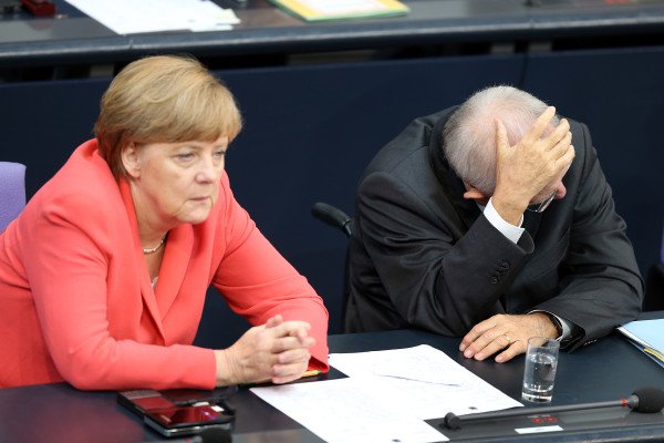 angela-merkel-und-wolfgang-schauble-foto-dpa
